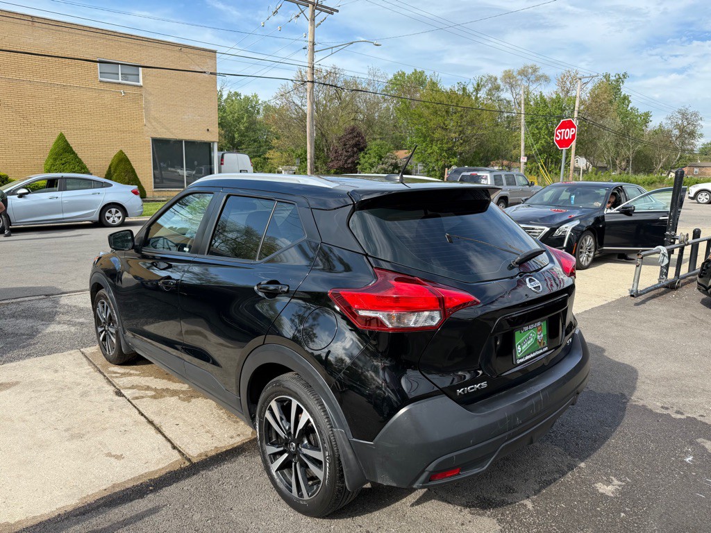 2019 Nissan Kicks Image 3