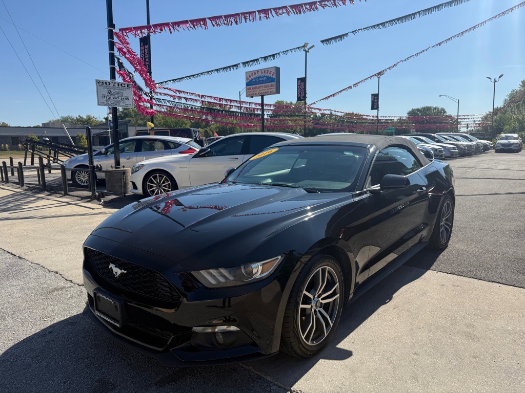 2016 Ford Mustang Image 2