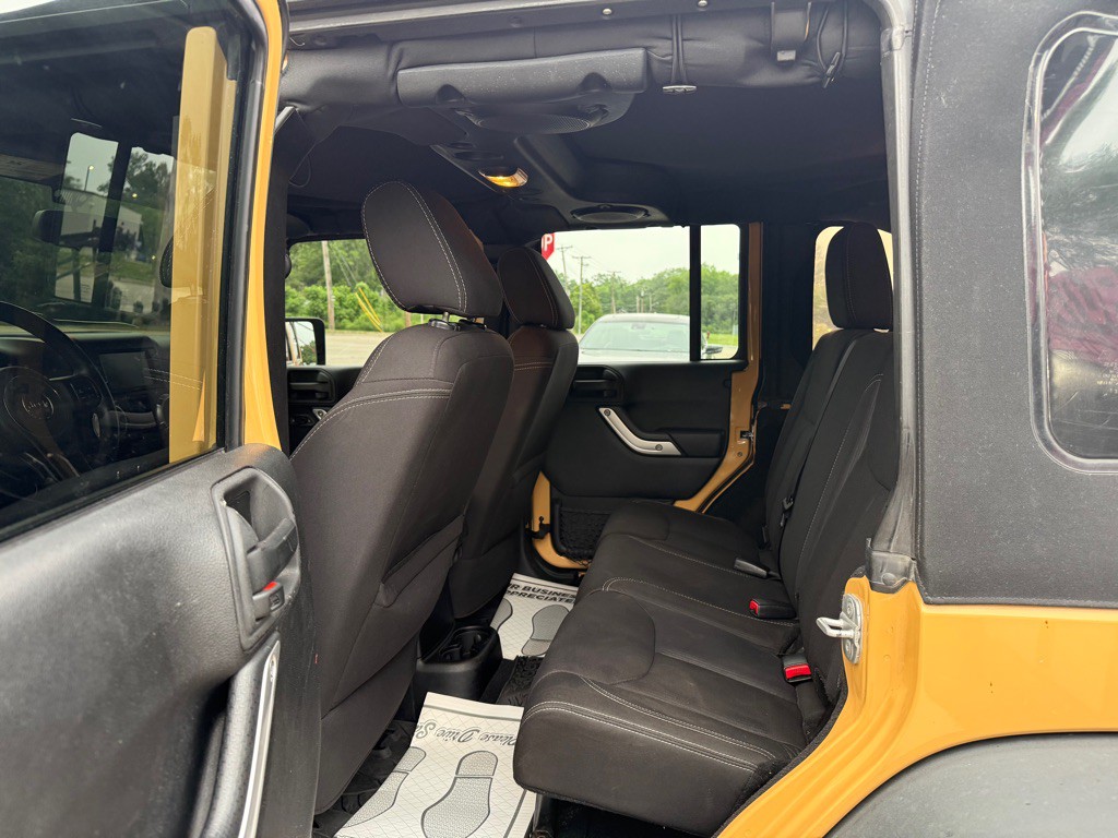 2013 Jeep Wrangler Unlimited Image 5