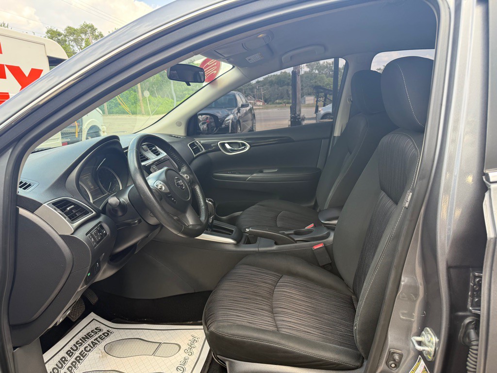 2019 Nissan Sentra Image 5