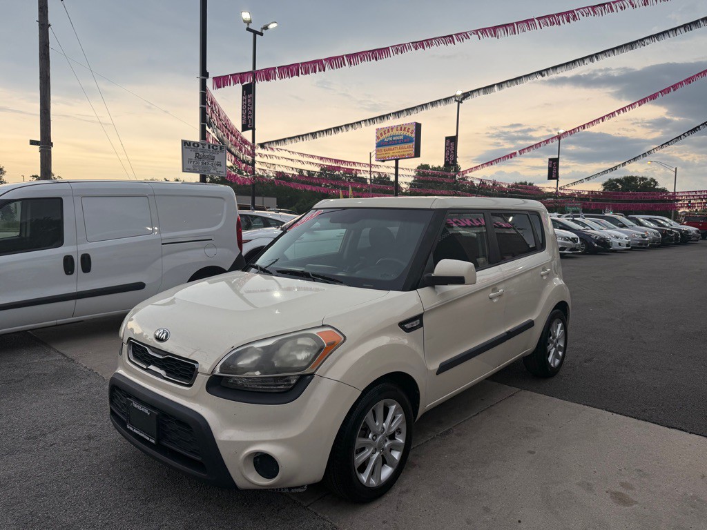 2013 Kia Soul Image 2