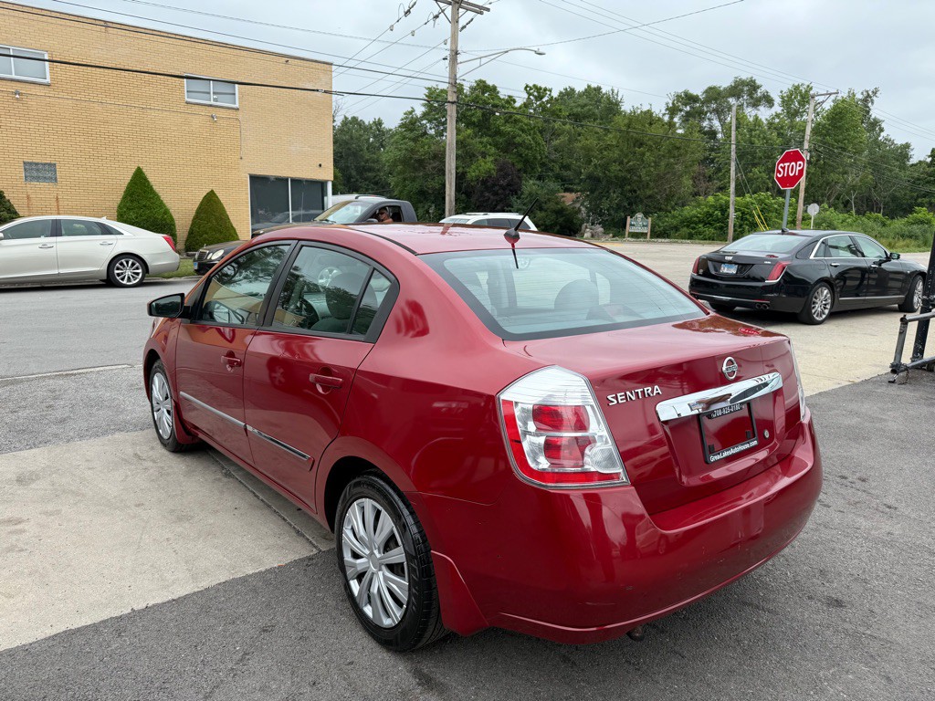 2010 Nissan Sentra Image 3
