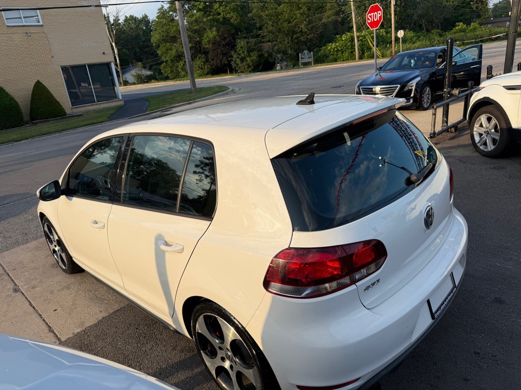 2012 Volkswagen GTI Image 3