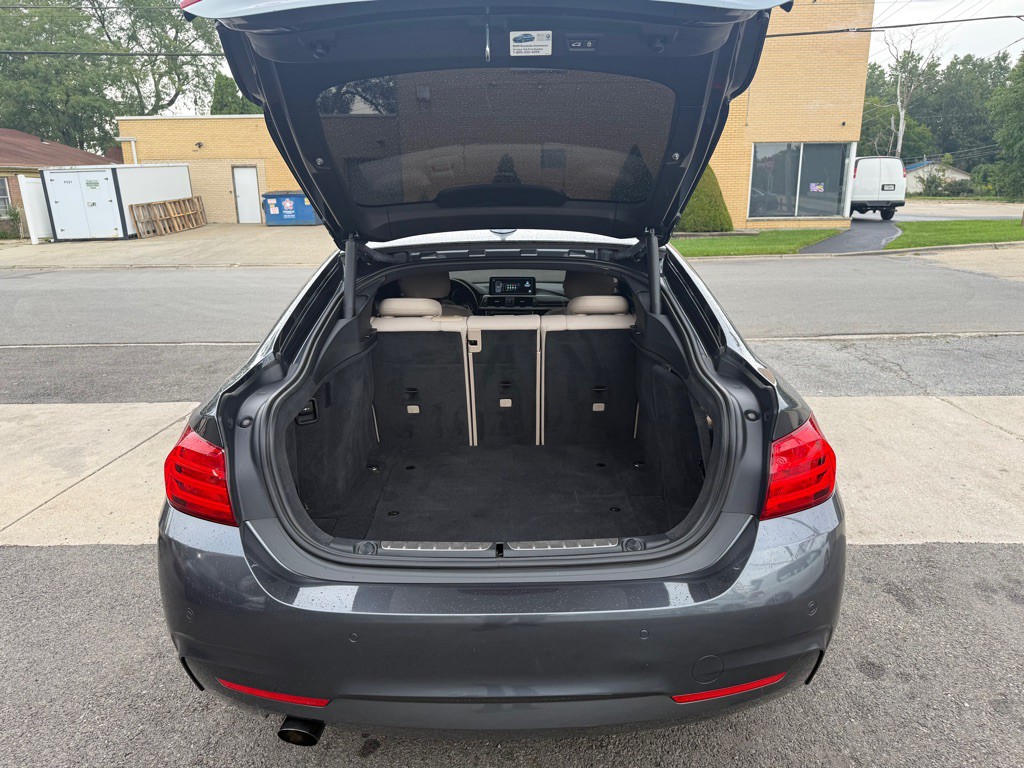 2017 BMW 4 Series Image 9