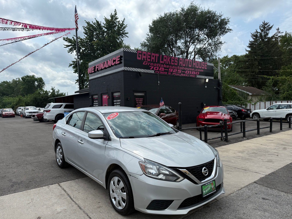 2019 Nissan Sentra Image 1