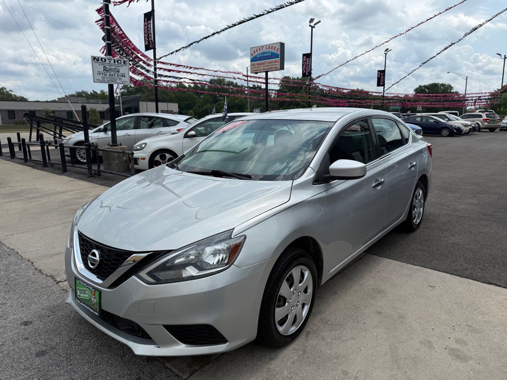2019 Nissan Sentra Image 2