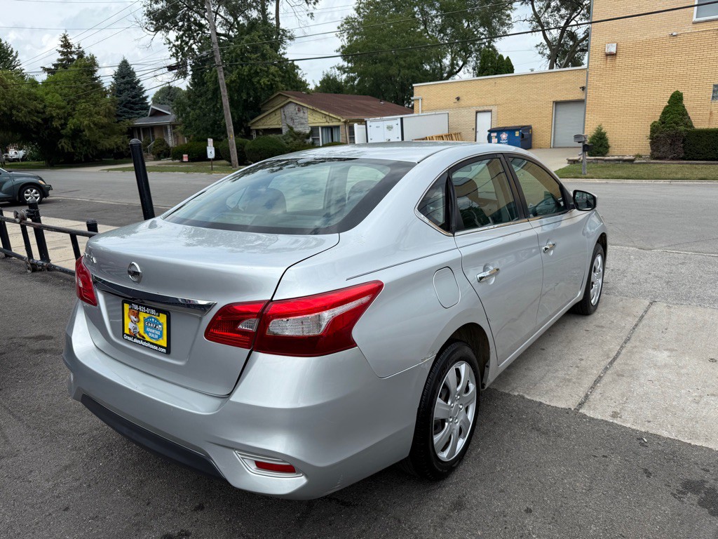 2019 Nissan Sentra Image 4