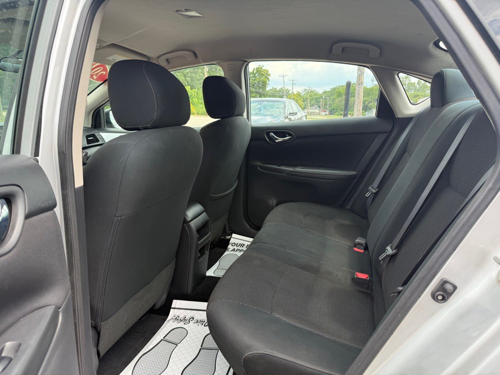 2019 Nissan Sentra Image 6
