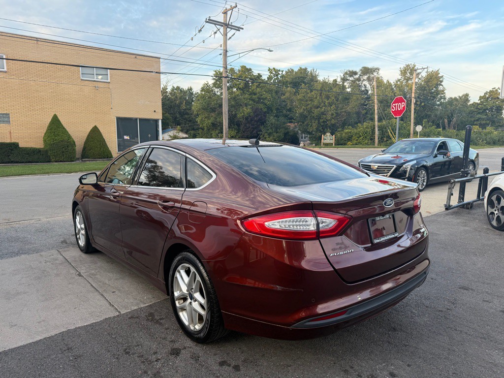 2016 Ford Fusion Image 3
