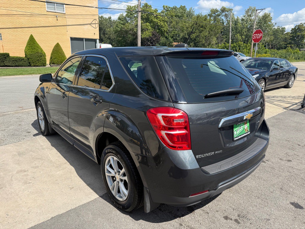 2017 Chevrolet Equinox Image 3