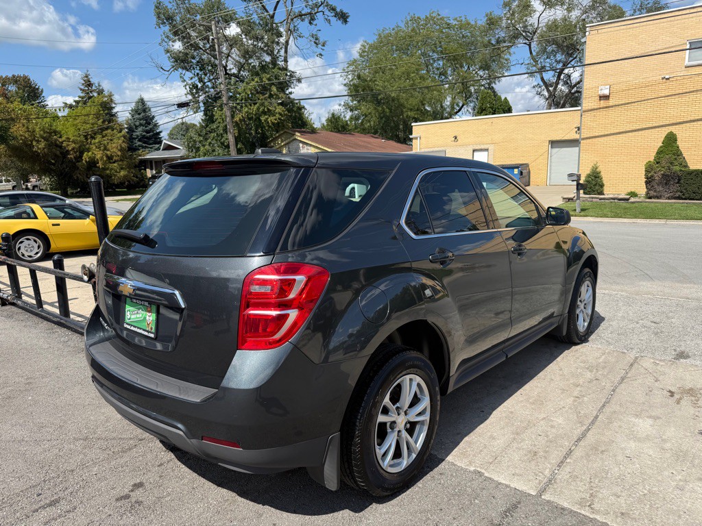 2017 Chevrolet Equinox Image 4