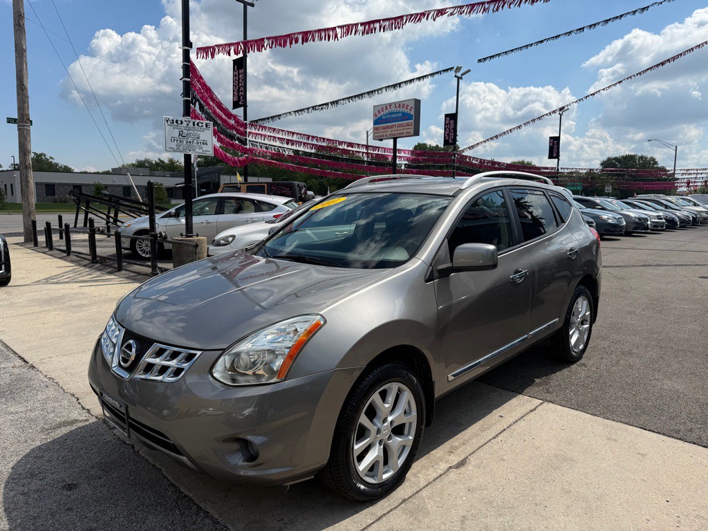 2011 Nissan Rogue Image 2