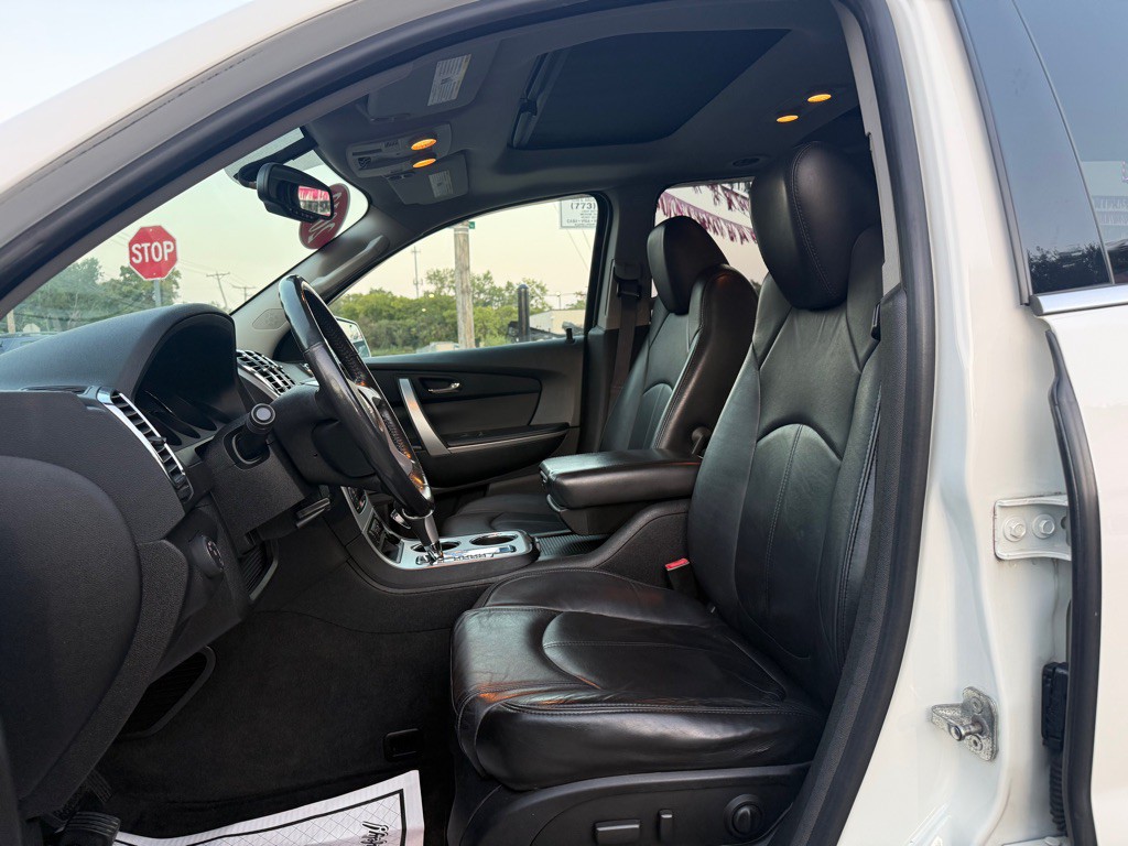 2012 GMC Acadia Image 5