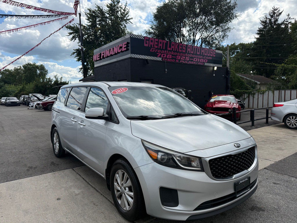 2015 Kia Sedona Image 1