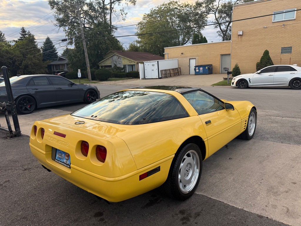 1991 Chevrolet Corvette Image 4
