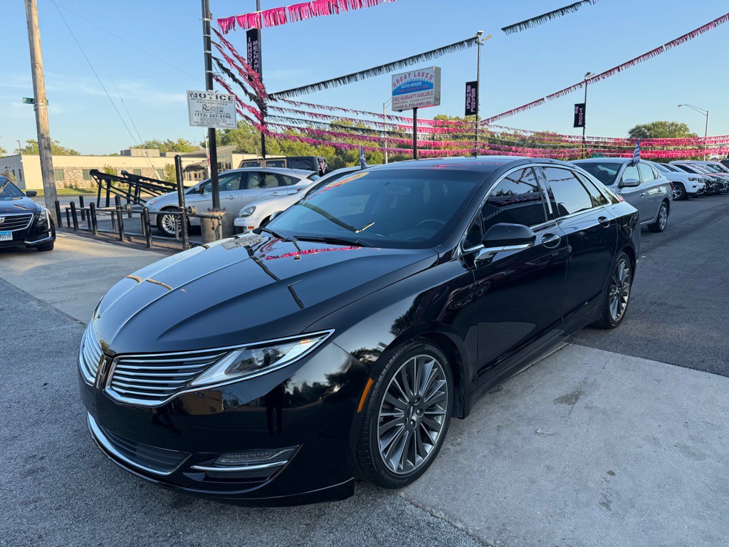 2016 Lincoln MKZ Image 2