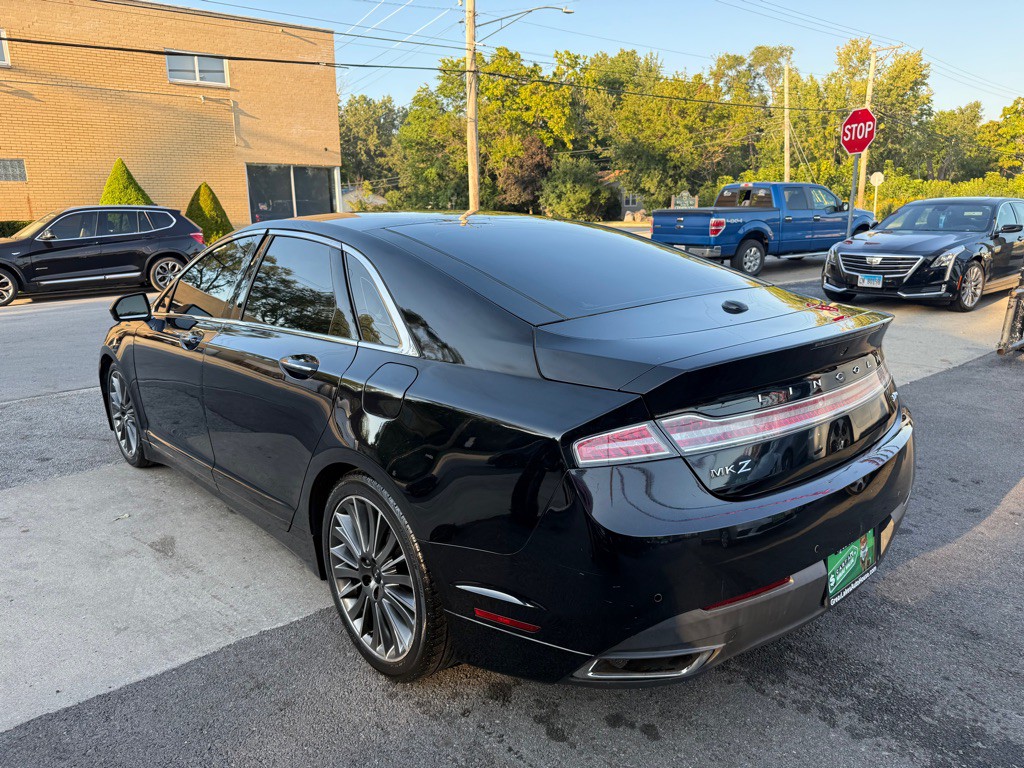 2016 Lincoln MKZ Image 3