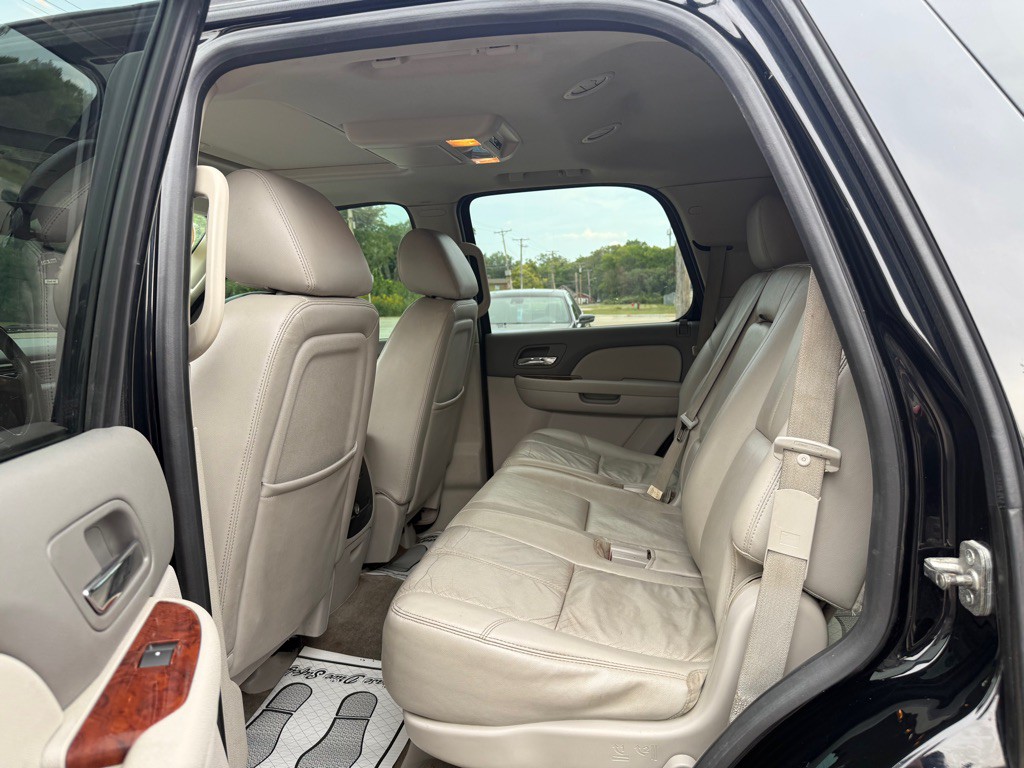 2014 Chevrolet Tahoe Image 7