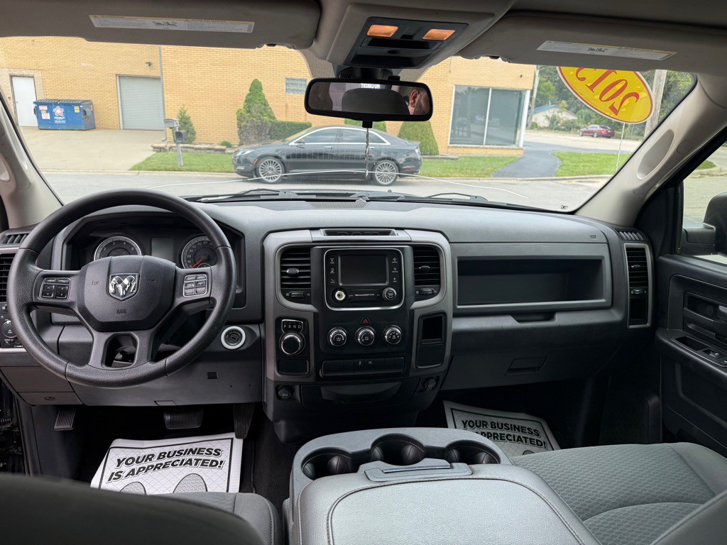 2015 RAM 1500 Image 6