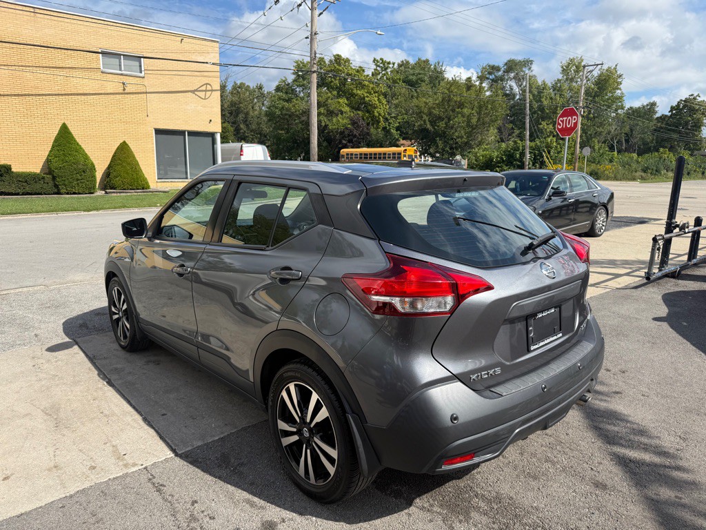2020 Nissan Kicks Image 3