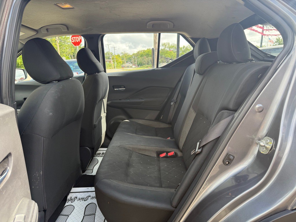 2020 Nissan Kicks Image 7
