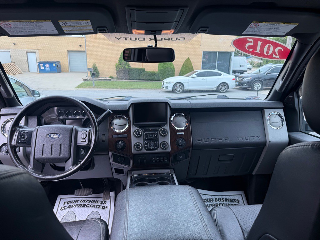 2015 Ford F-250 Image 10