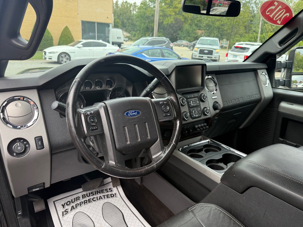 2015 Ford F-250 Image 11