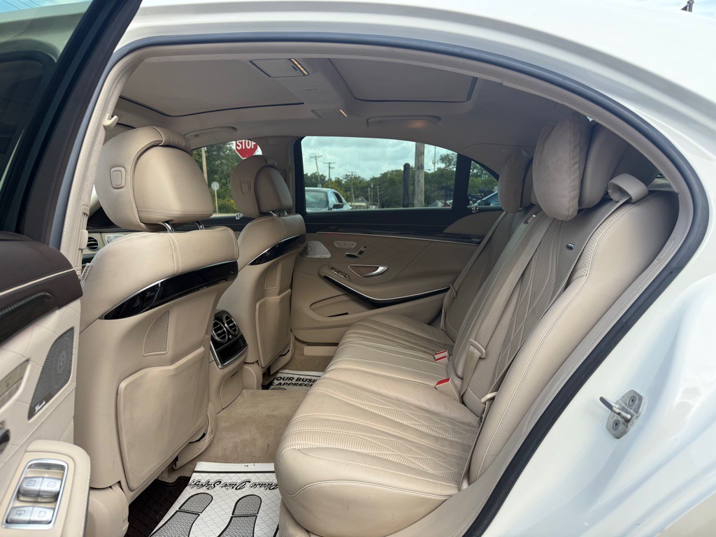 2015 Mercedes-Benz S-Class Image 7
