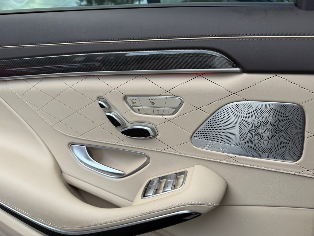 2015 Mercedes-Benz S-Class Image 11