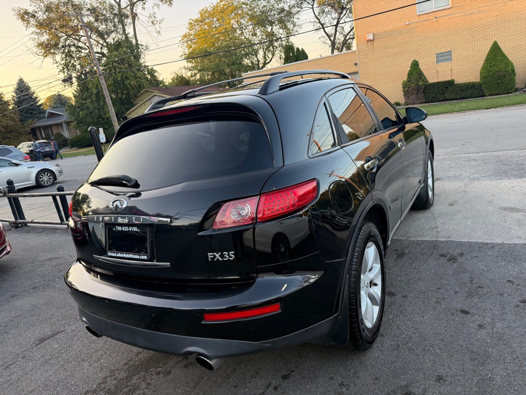 2004 INFINITI FX35 Image 4