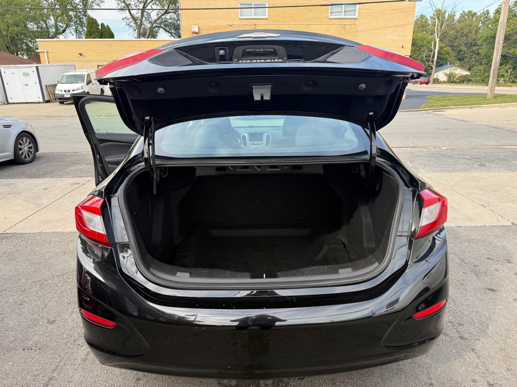 2018 Chevrolet Cruze Image 8