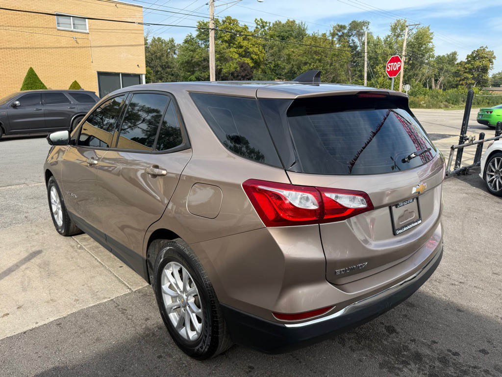 2018 Chevrolet Equinox Image 3