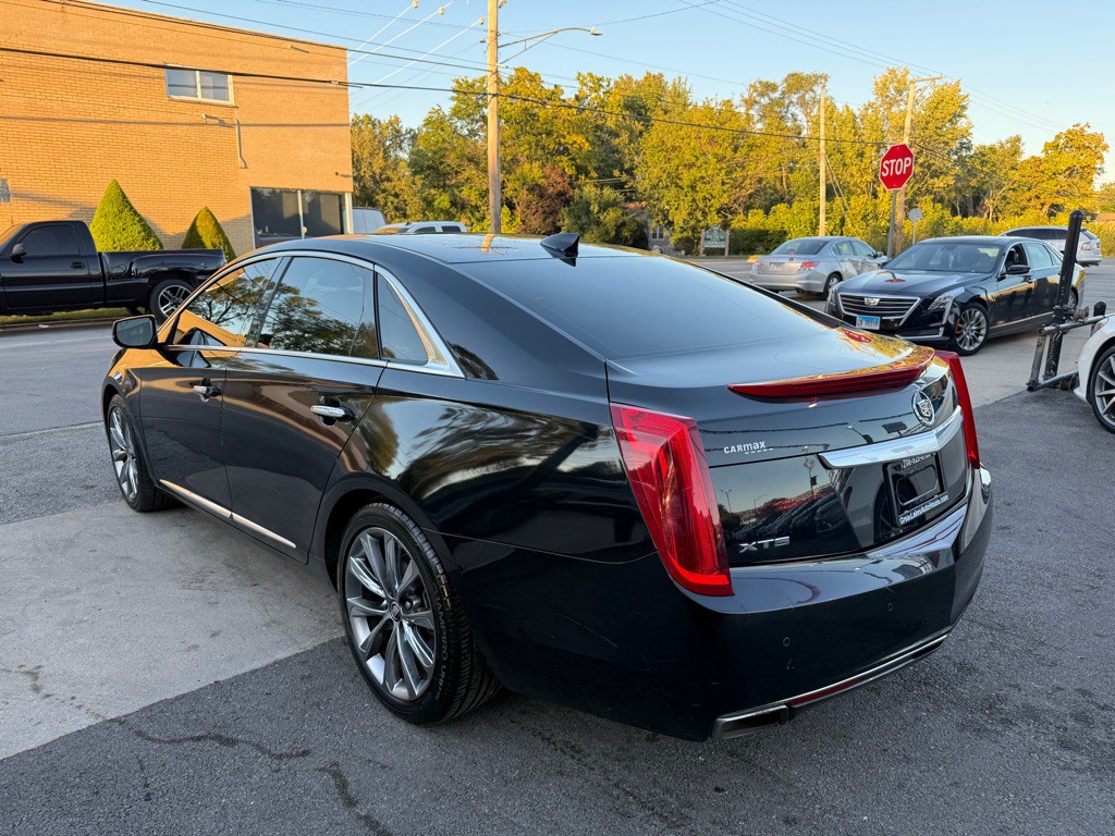 2015 Cadillac XTS Image 3