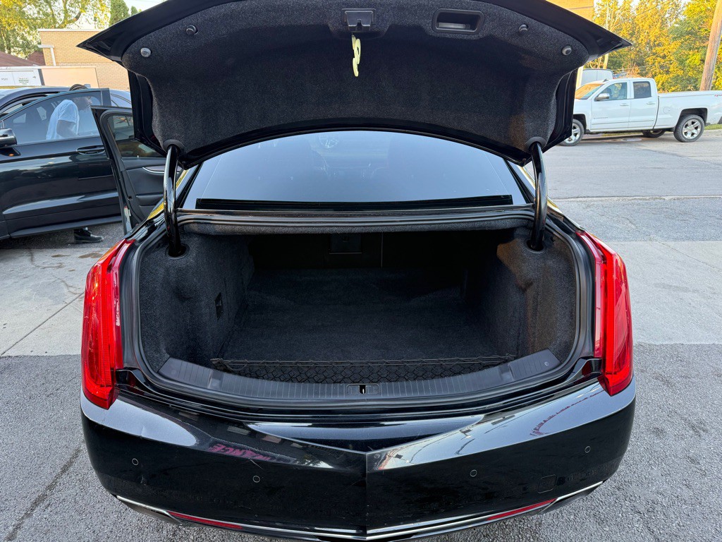2015 Cadillac XTS Image 9