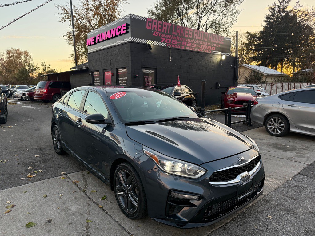 2021 Kia Forte Image 1