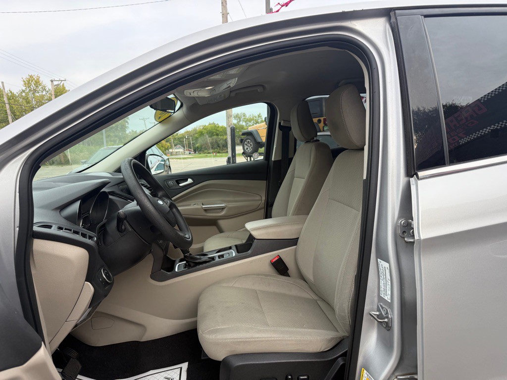 2019 Ford Escape Image 5