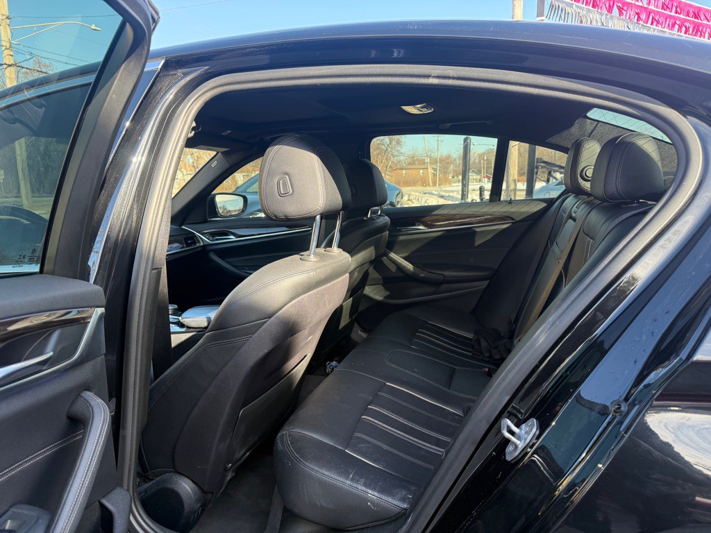 2018 BMW 5 Series Image 7