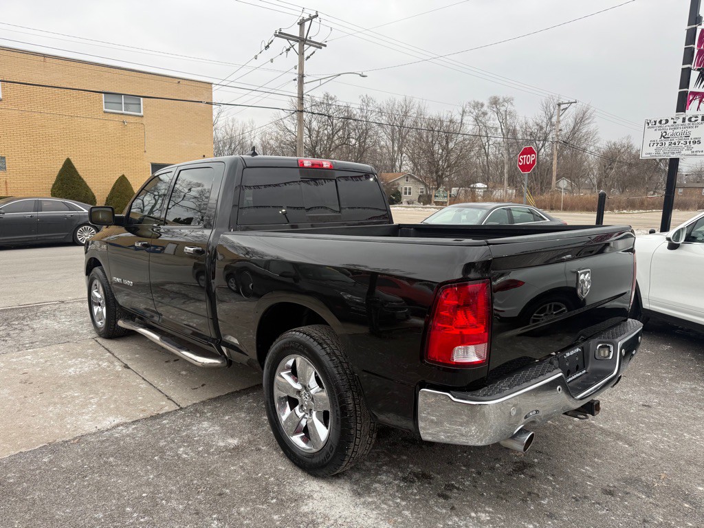 2017 RAM 1500 Image 3
