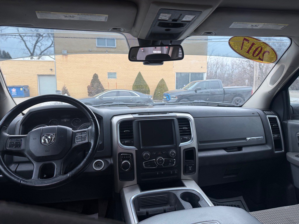 2017 RAM 1500 Image 7