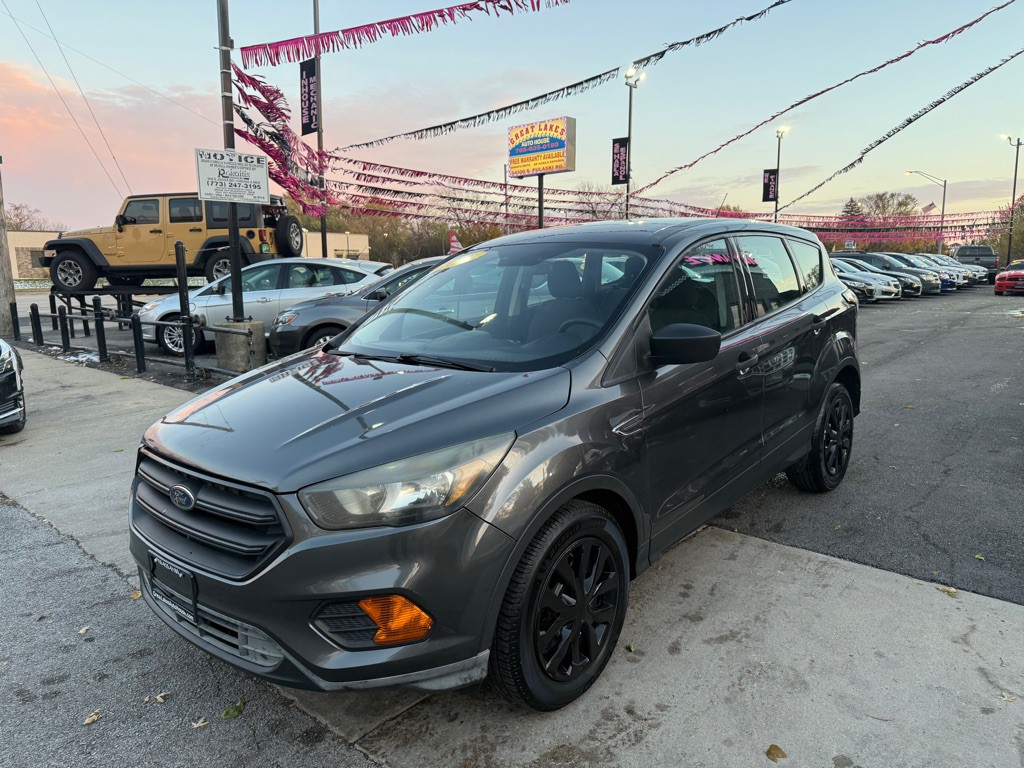 2018 Ford Escape Image 2