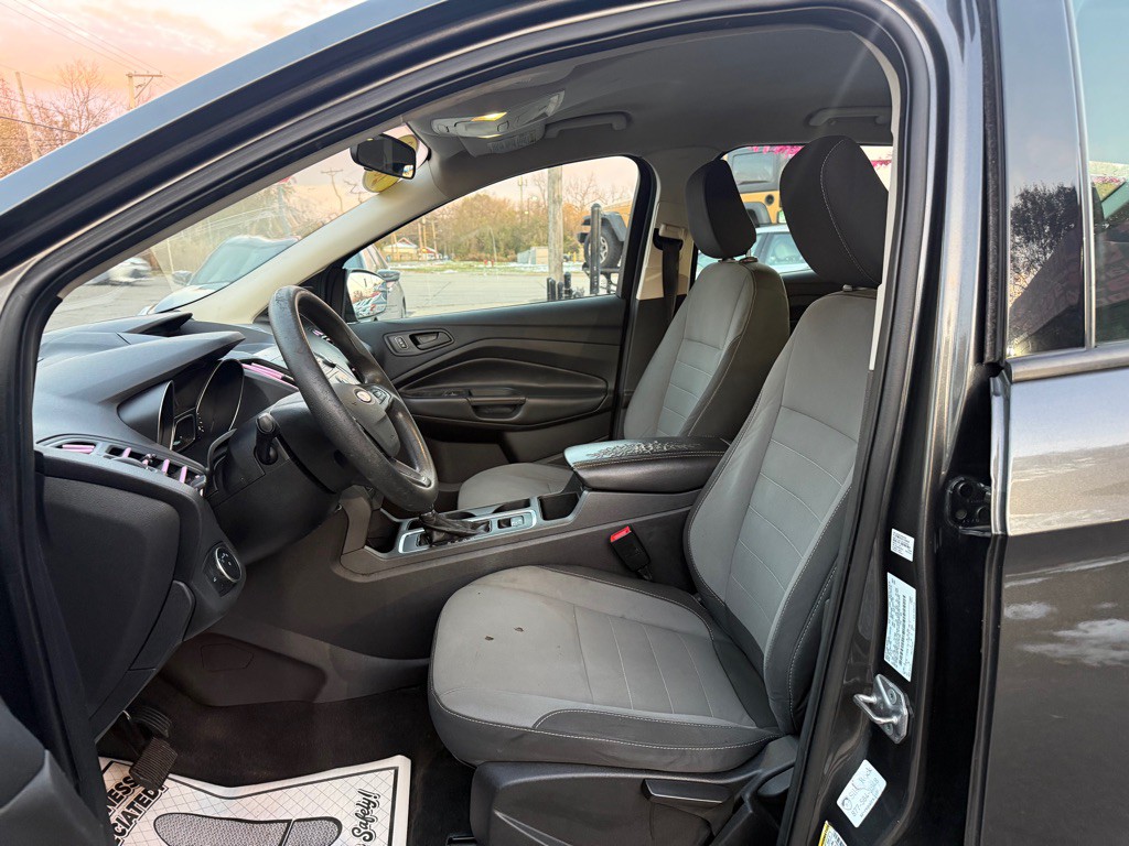 2018 Ford Escape Image 5