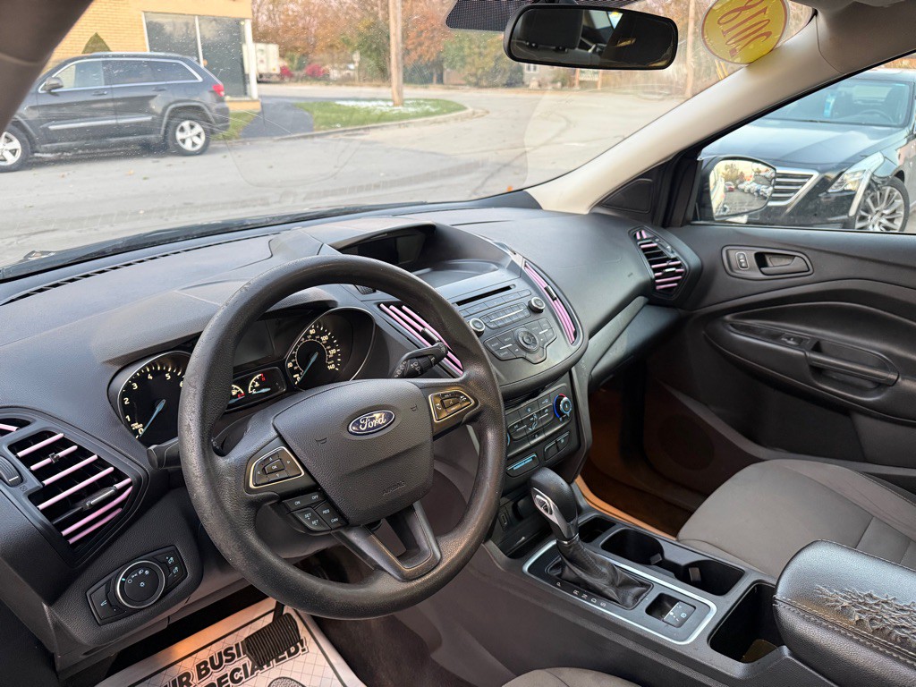 2018 Ford Escape Image 9