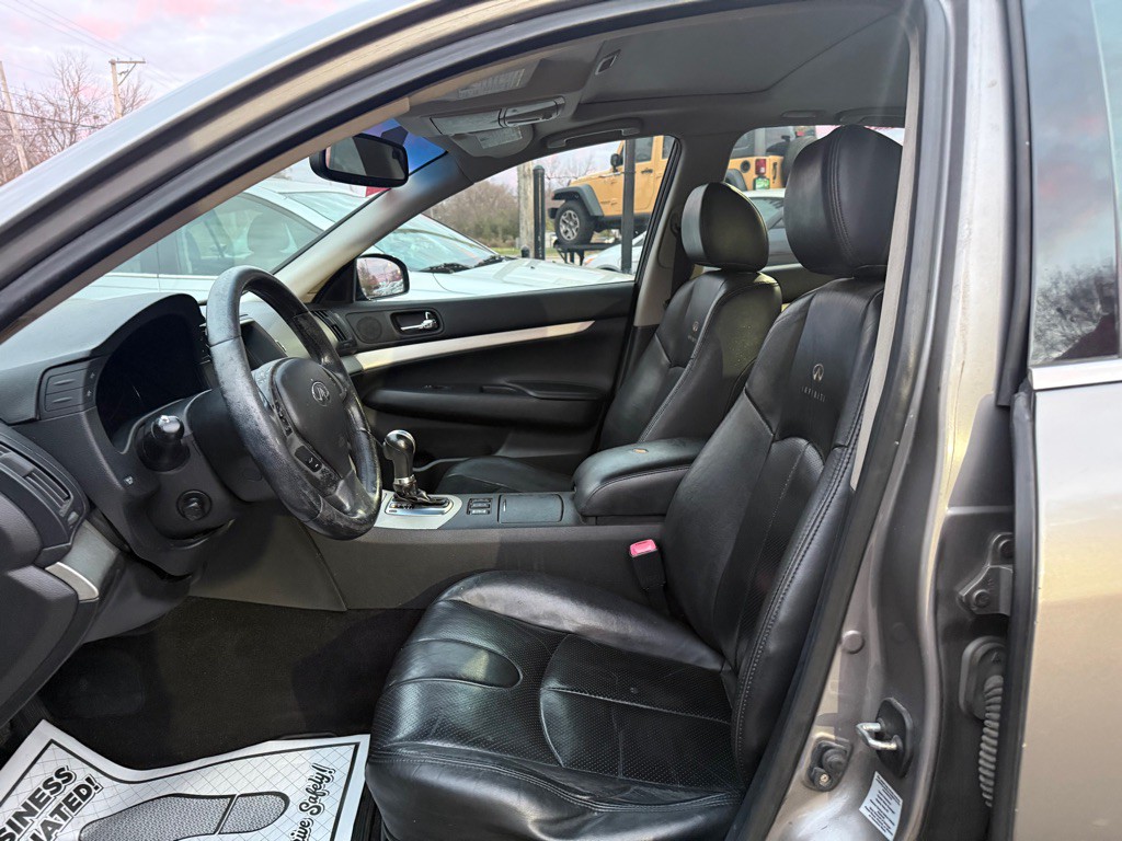 2008 INFINITI G35 Image 5