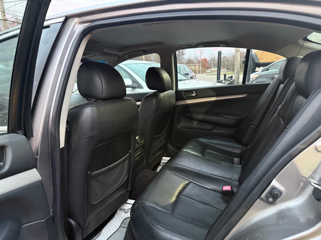 2008 INFINITI G35 Image 6
