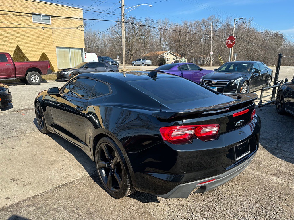 2020 Chevrolet Camaro Image 3