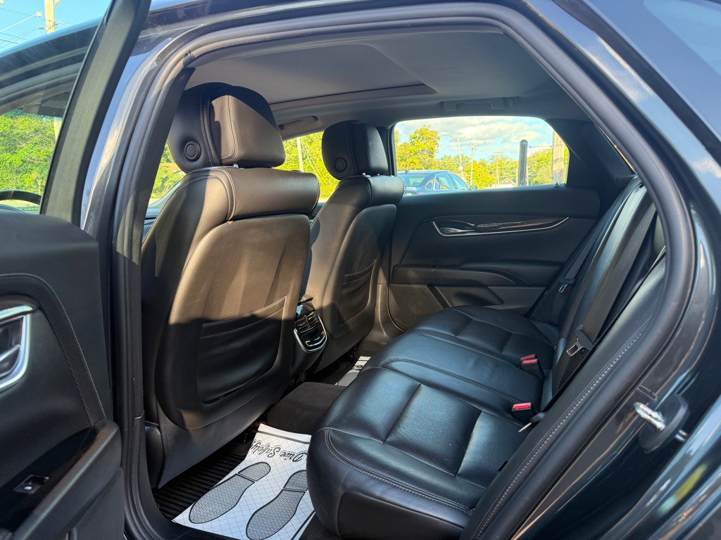 2014 Cadillac XTS Image 6