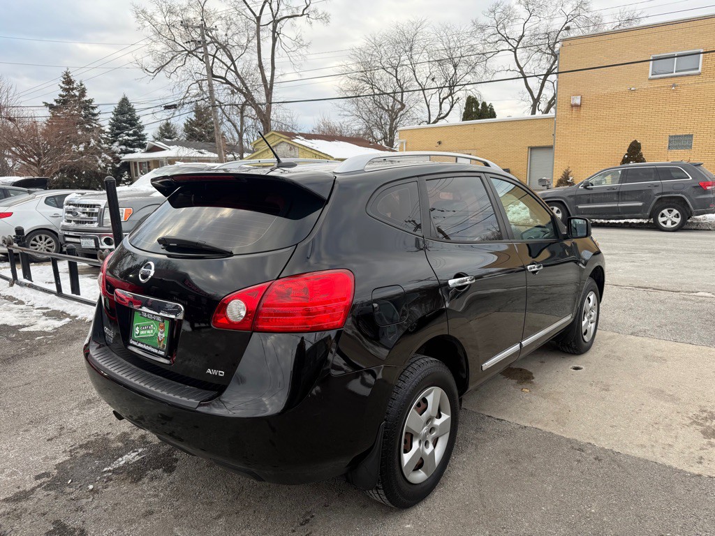 2015 Nissan Rogue Image 4