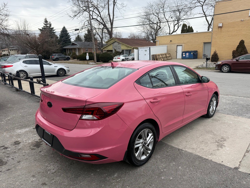 2020 Hyundai Elantra Image 3