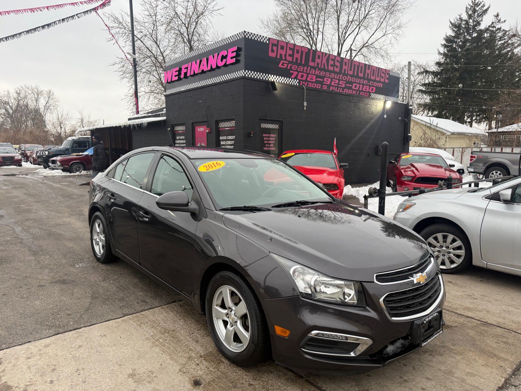 2016 Chevrolet Cruze Image 1