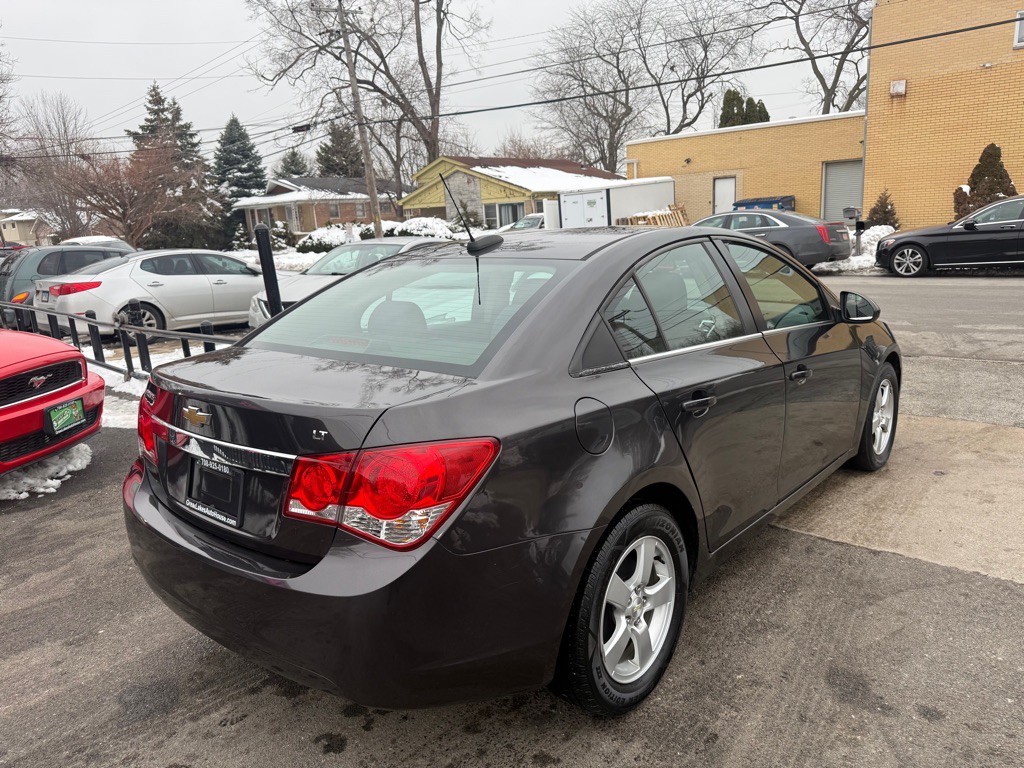 2016 Chevrolet Cruze Image 4